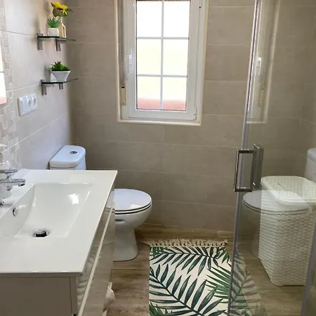 Дом отдыха La Casita Alere En Playa Con Patio Y Barbacoa *